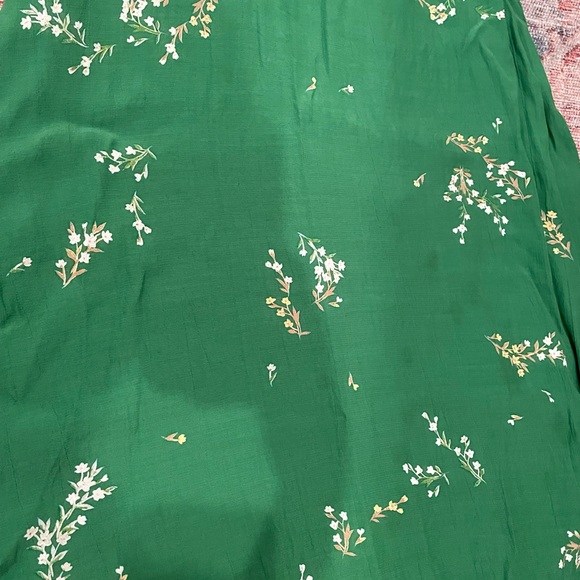 Faithfull the Brand Castillo Dress in Myrtille Floral - Picture 8 of 8